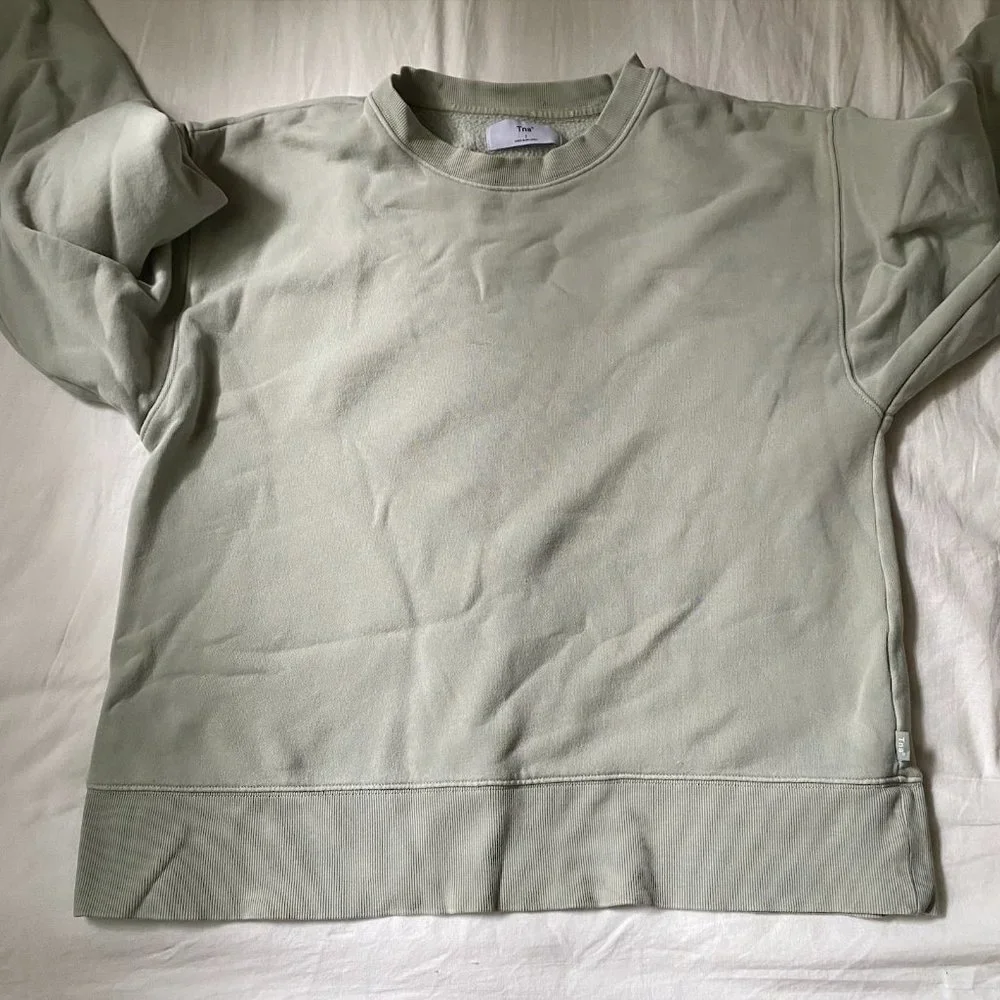 Aritzia Light Green Sweatshirt Sz 1 Crew Neck - Picture 3 of 8